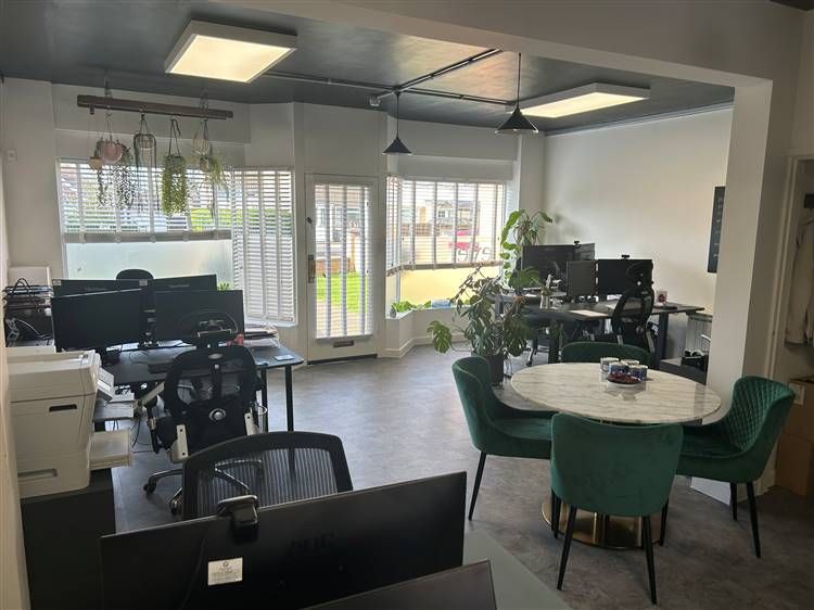 Property photo 3 of 4