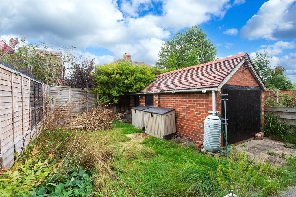 Property photo 3 of 11 Photo
