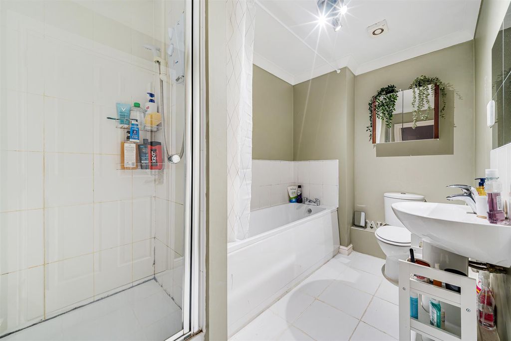 Additional image 13 of 2 bed flat for saleAshtons Green Drive, St. Helens WA9