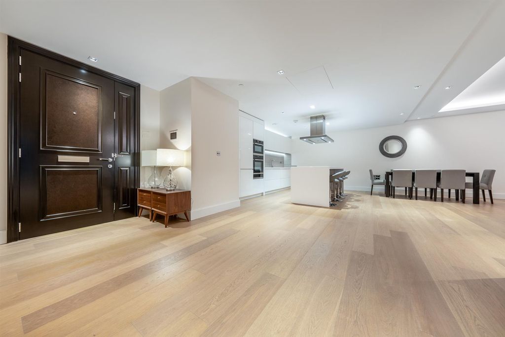 Property photo 2 of 38 Dsc02424-Hdr-Edit.Jpg