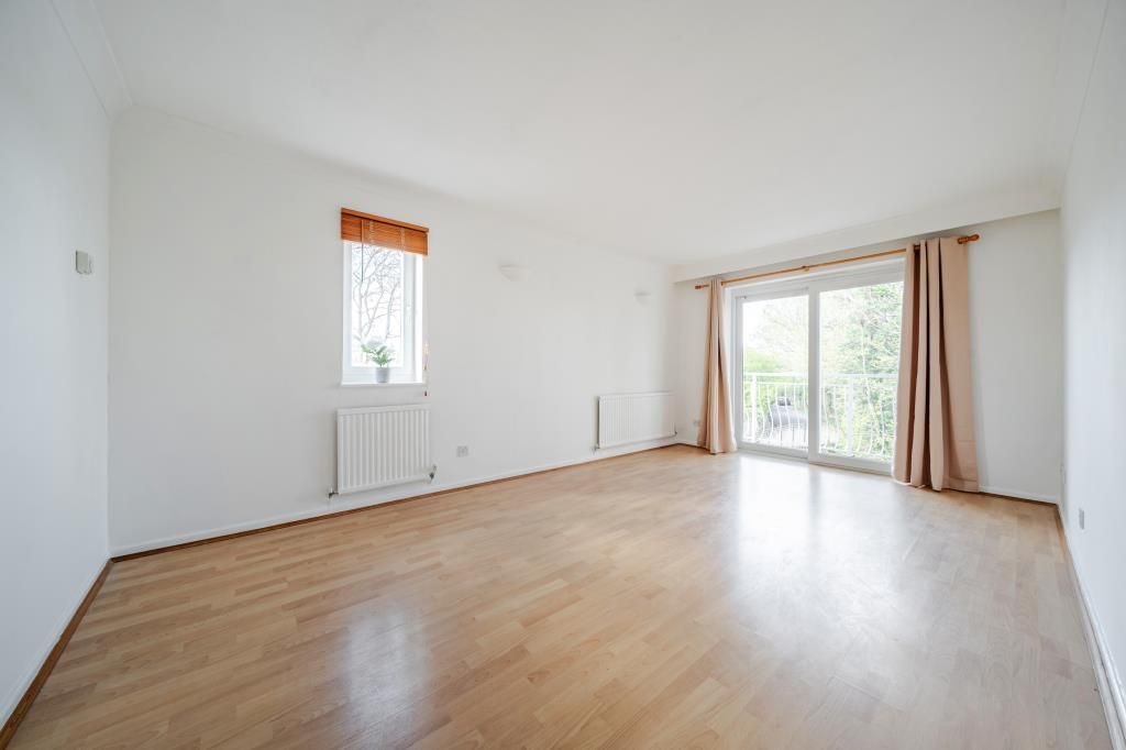 Property photo 3 of 18 Reception Room