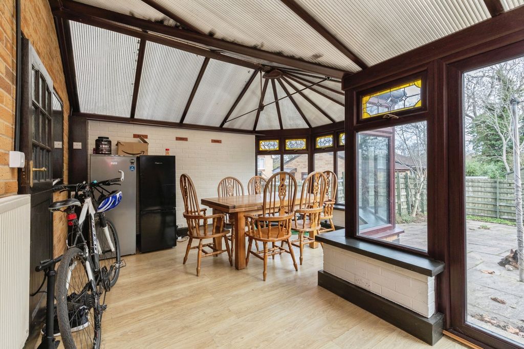 Property photo 2 of 20 Pbox-Img.Jpg