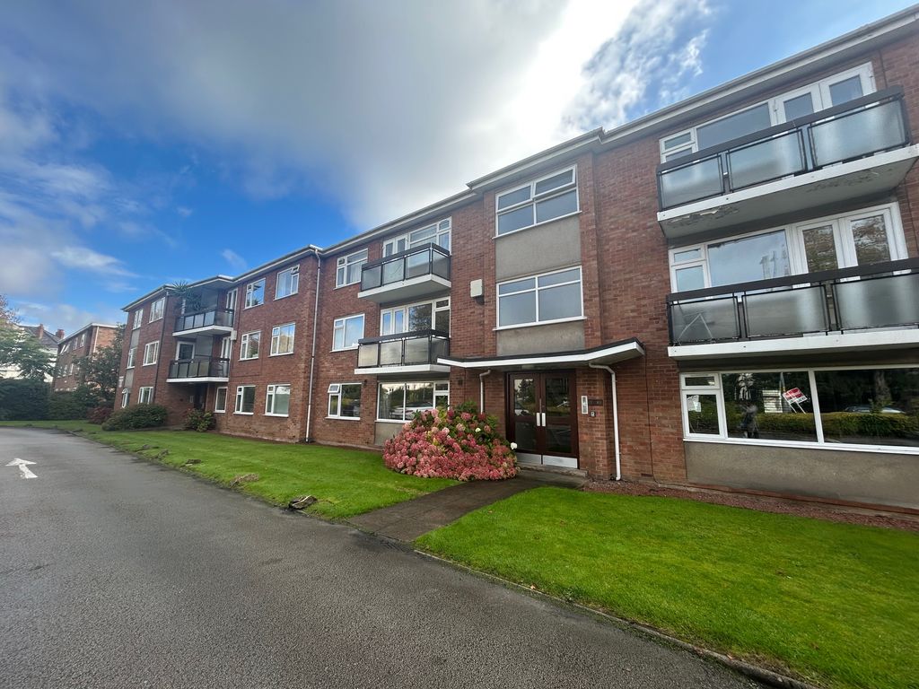 Property photo 2 of 12 Image