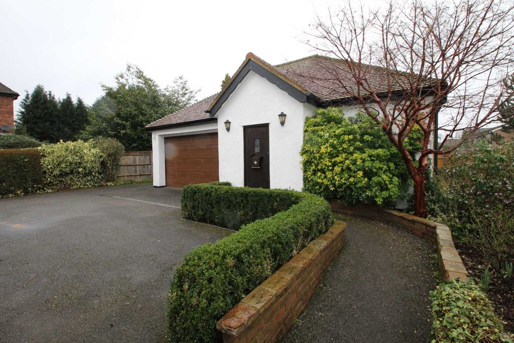 Property photo 1 of 8 Photo