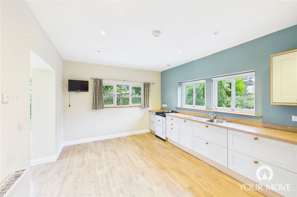 Property photo 3 of 16 Picture No. 03
