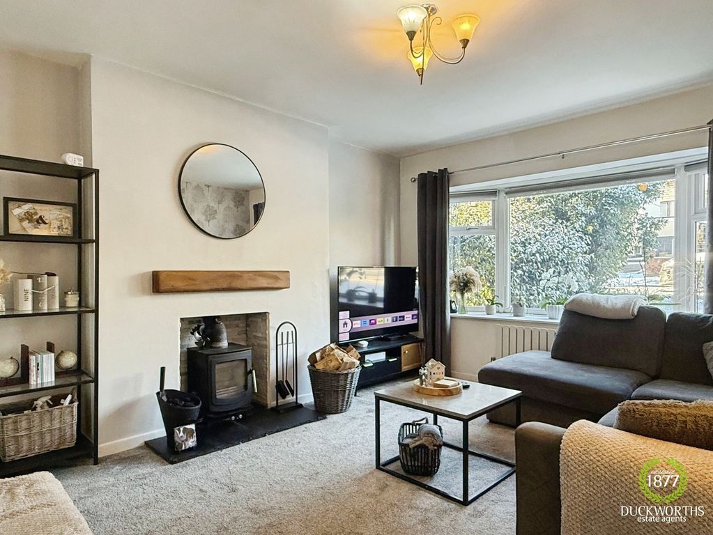 Property photo 2 of 39