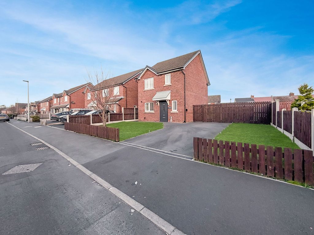 Property photo 1 of 24