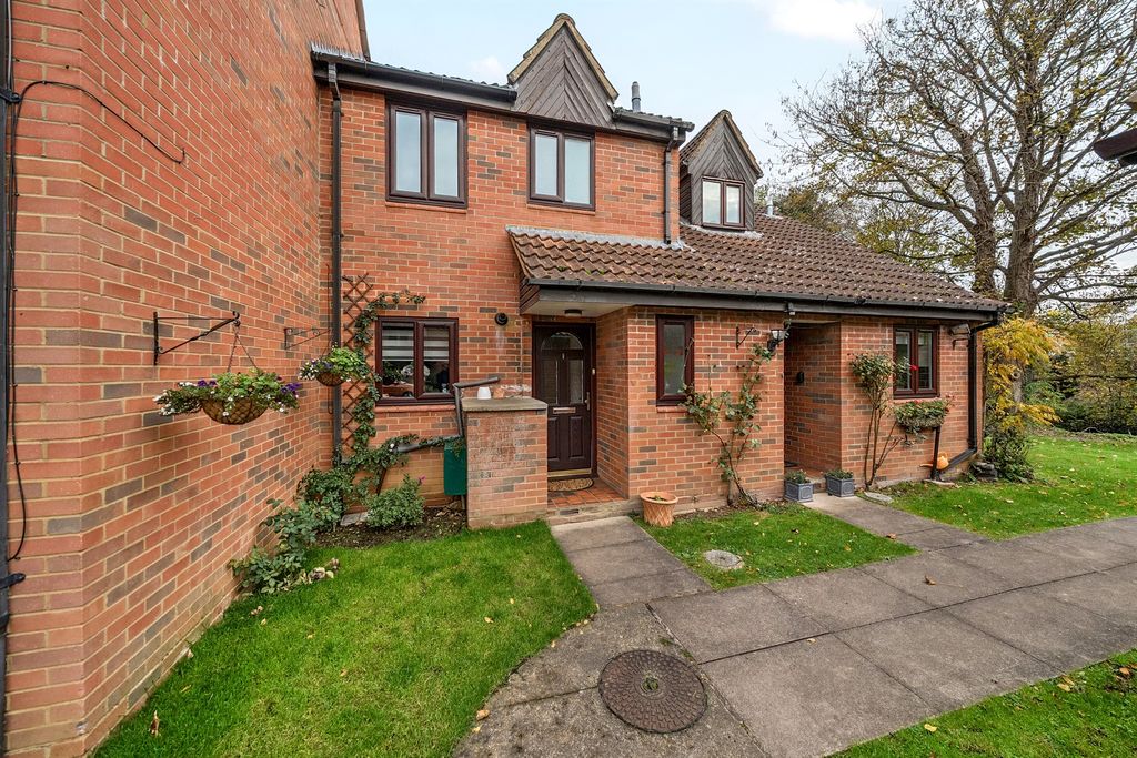 Property photo 1 of 19