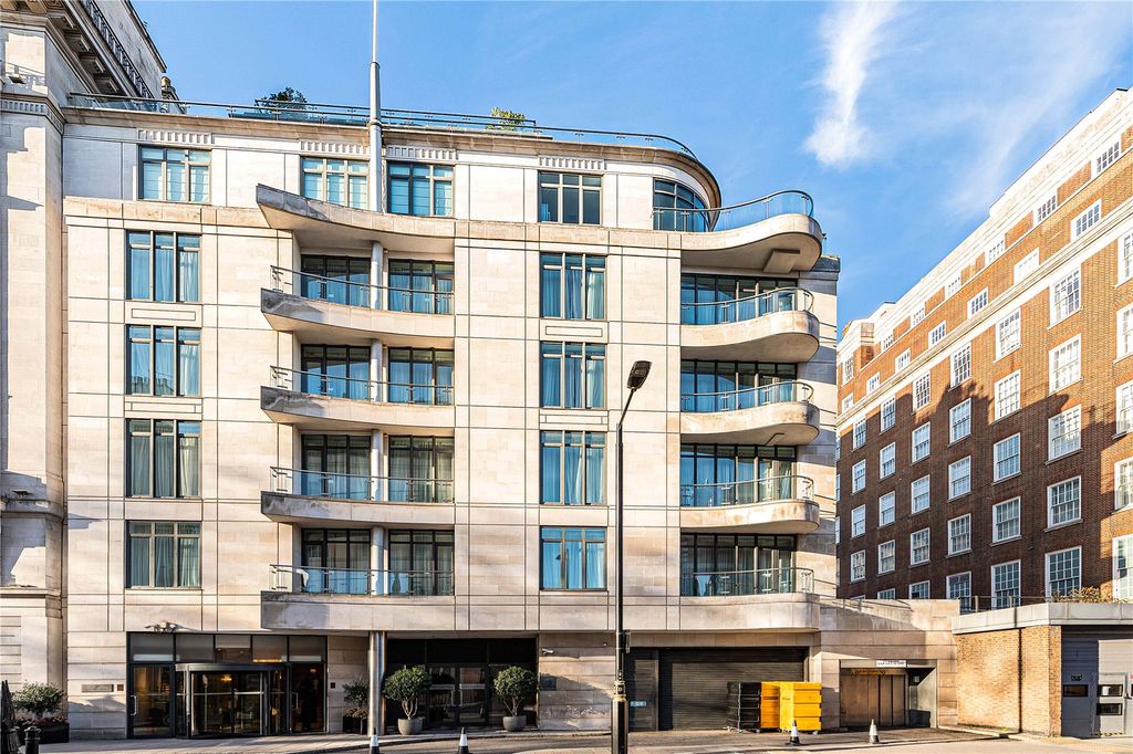 Property photo 3 of 22 Exterior