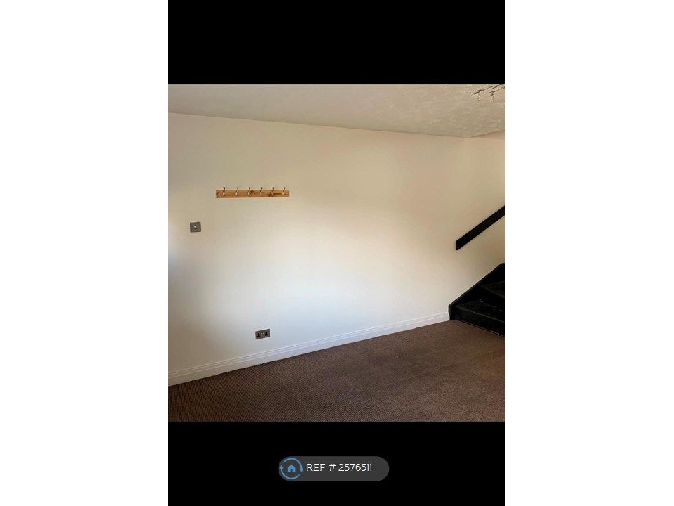 Property photo 3 of 30