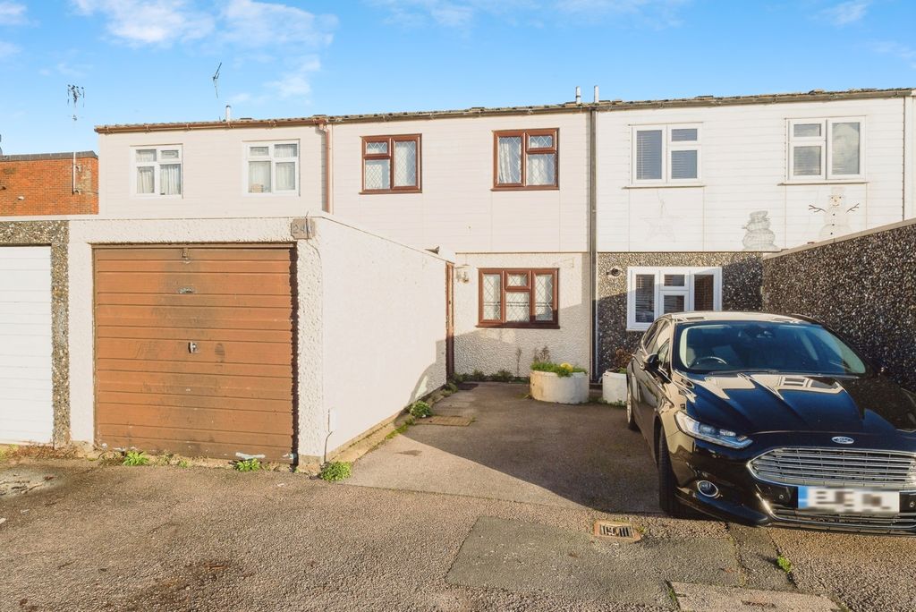 Property photo 1 of 17 Pbox-Img.Jpg