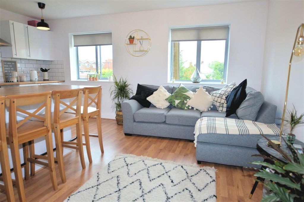 Property photo 2 of 13 Dsc_0012.Jpg