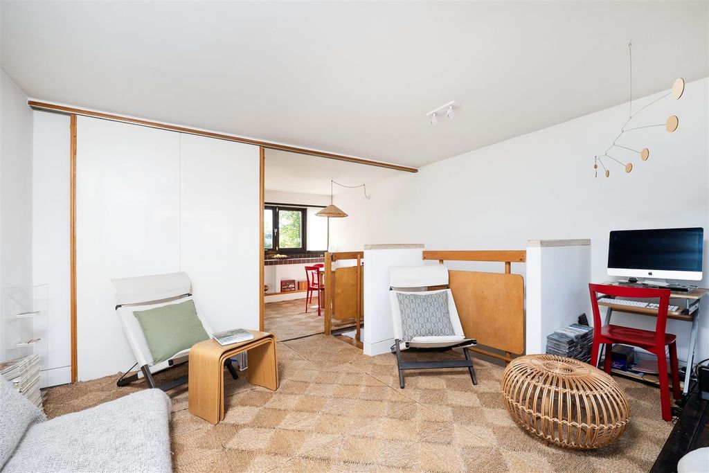 Property photo 3 of 14 P05.Jpg