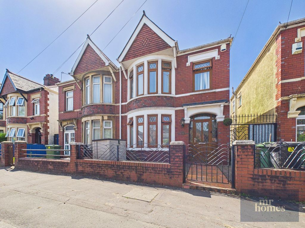 Property photo 1 of 24