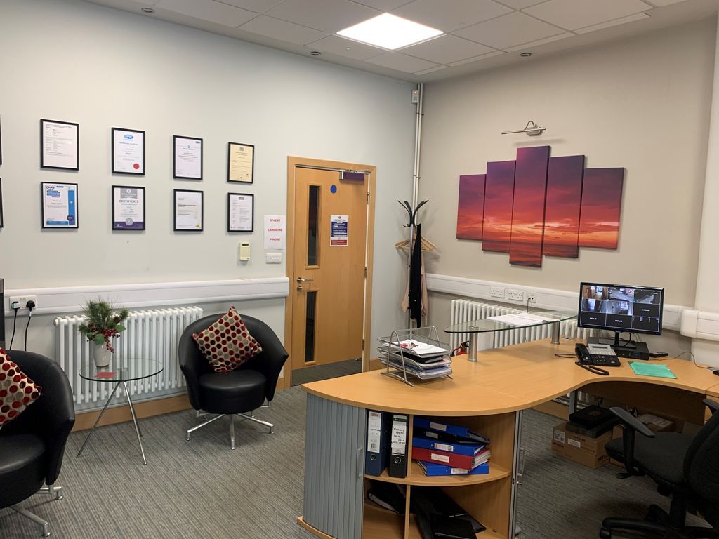 Property photo 3 of 4