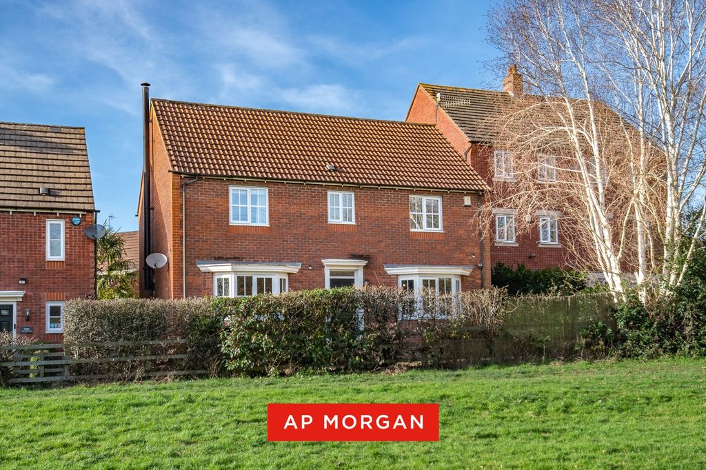 Property photo 1 of 28 Picture No. 31