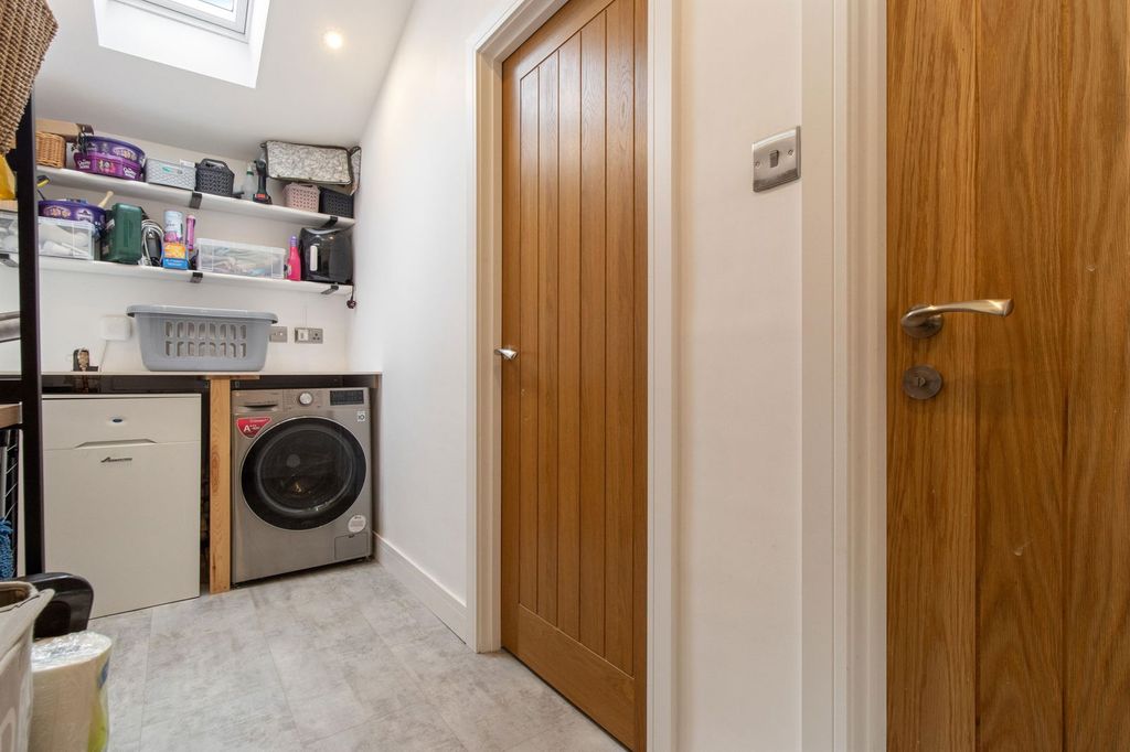 Additional image 11 of 3 bed detached house for saleGrove Crescent, Upton-Upon-Severn, Worcester WR8