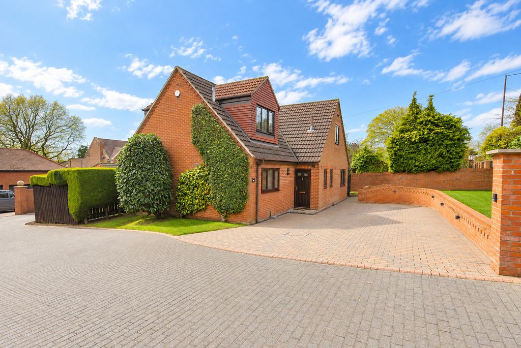 Property photo 2 of 50 2