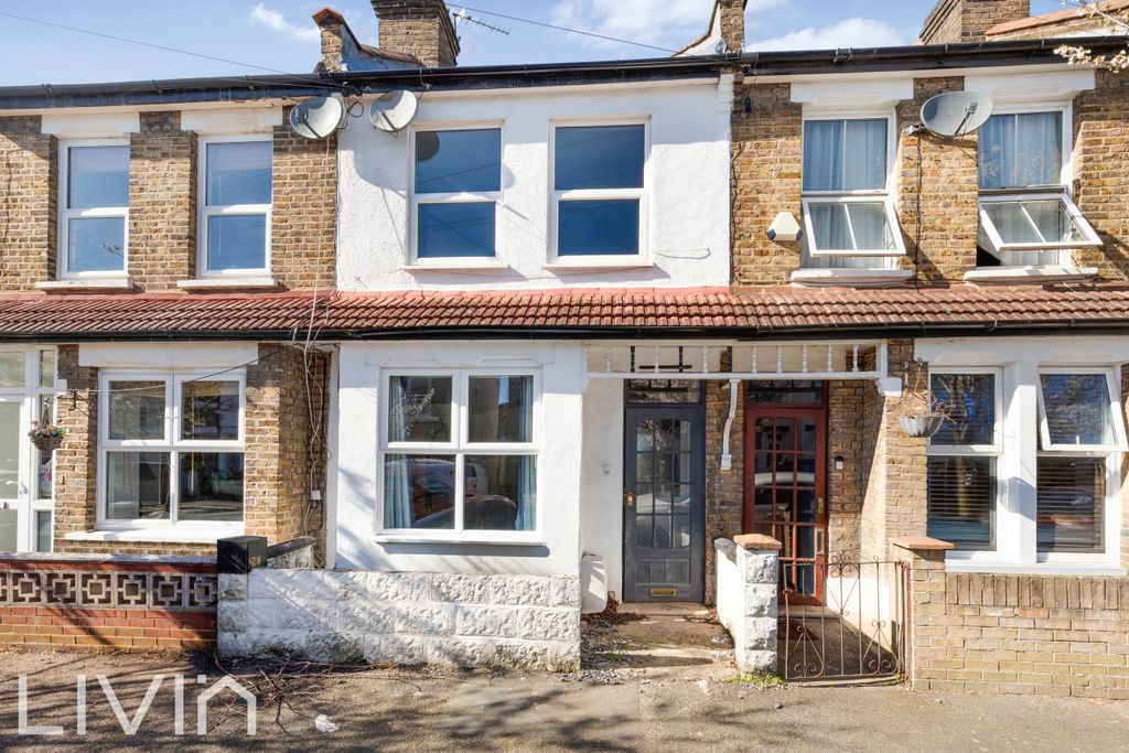 Property photo 1 of 12 1