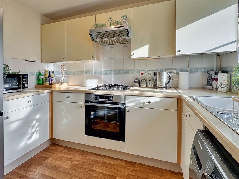 Property photo 3 of 21 Photo 11