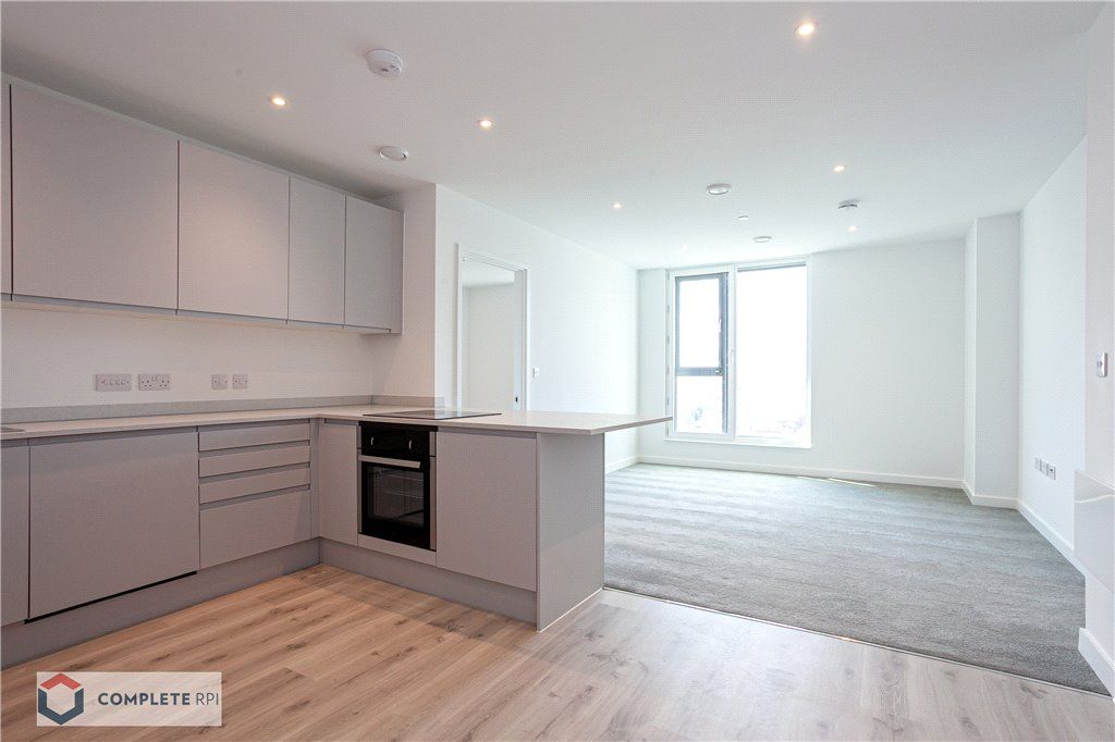 Property photo 2 of 14 Picture No. 13