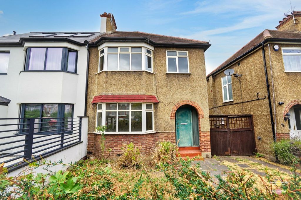 Property photo 1 of 23