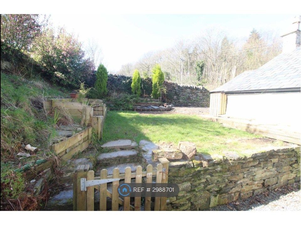 Property photo 2 of 3