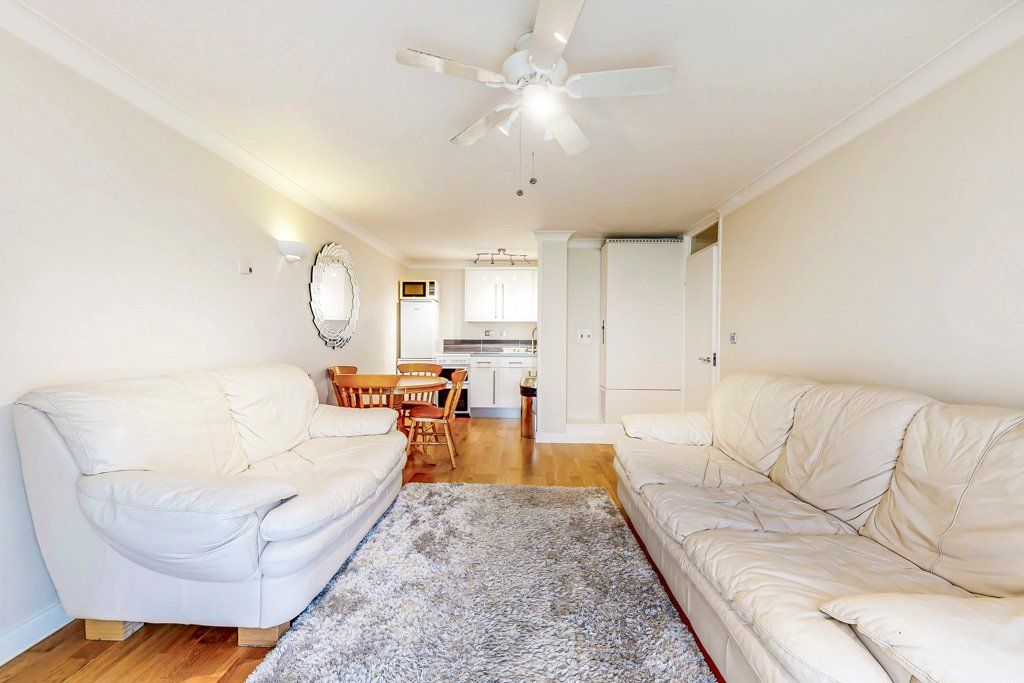 Property photo 3 of 12 Picture No. 10