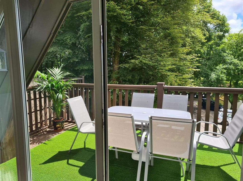 Property photo 2 of 11 0d3901E472cc72A269Ac34782A26Baa937ee398F.Jpeg