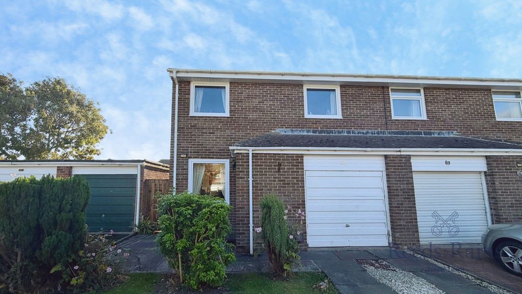 Property photo 1 of 15 Pbox-Img.Jpg
