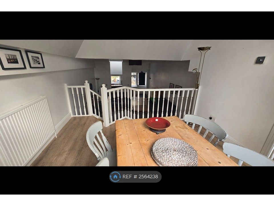Property photo 3 of 13 Dining Area