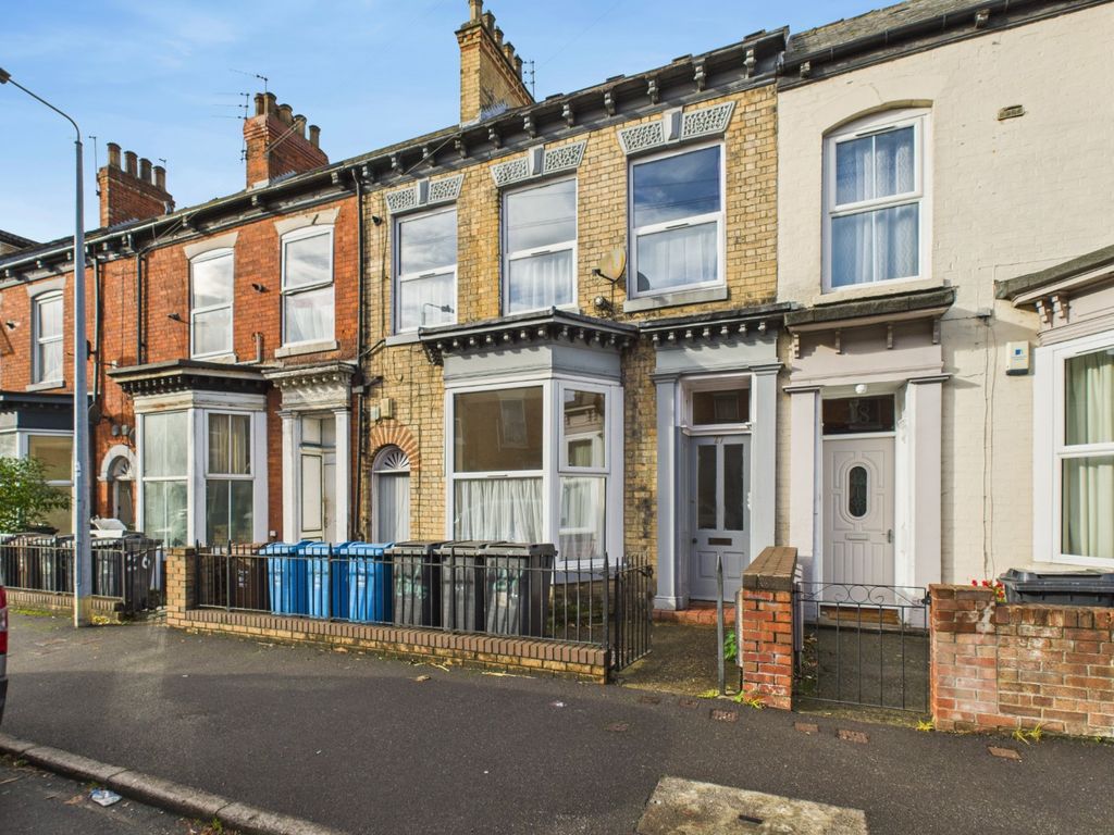 Property photo 1 of 18 4573830