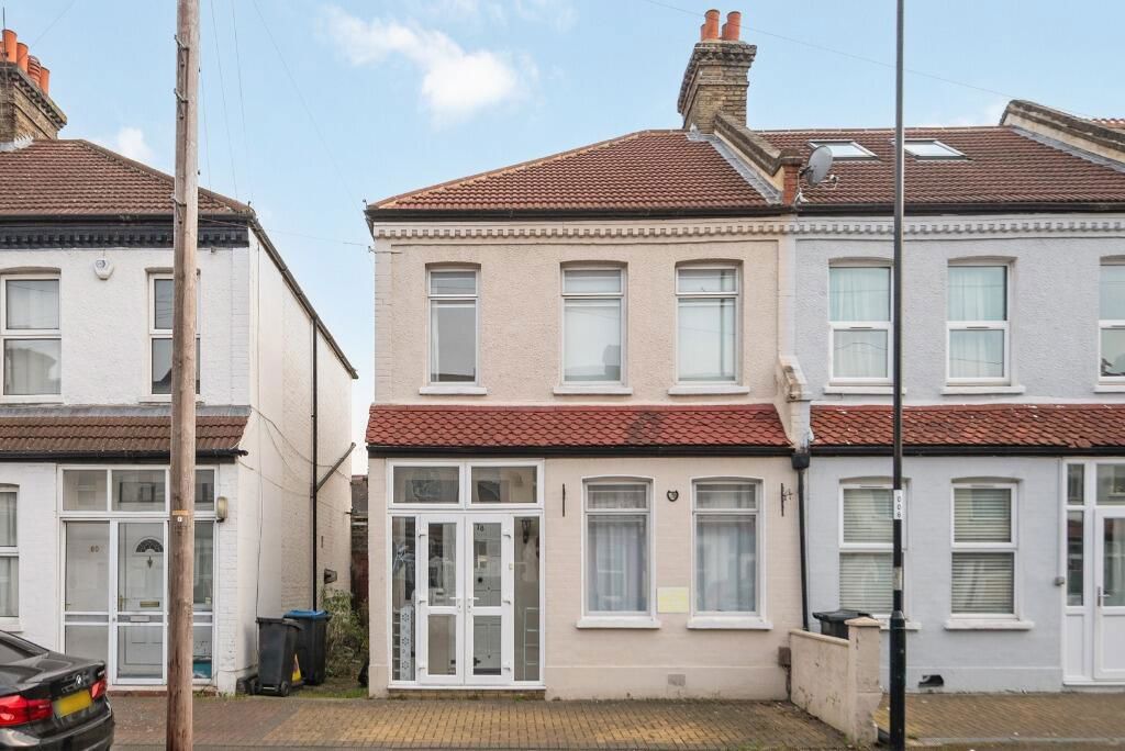 Property photo 1 of 12