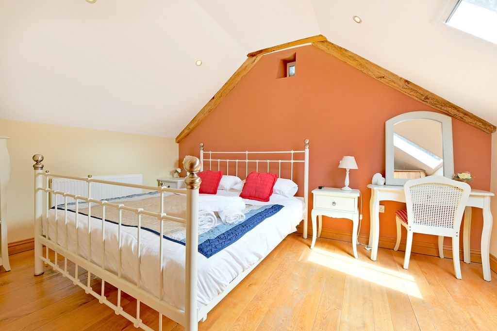 Additional image 26 of 10 bed detached house for saleGwynfe, Llangadog, Carmarthenshire. SA19