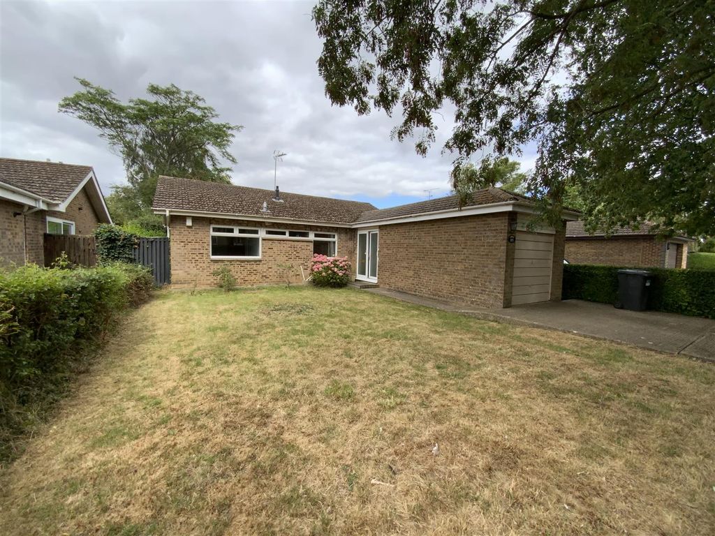 Property photo 1 of 11