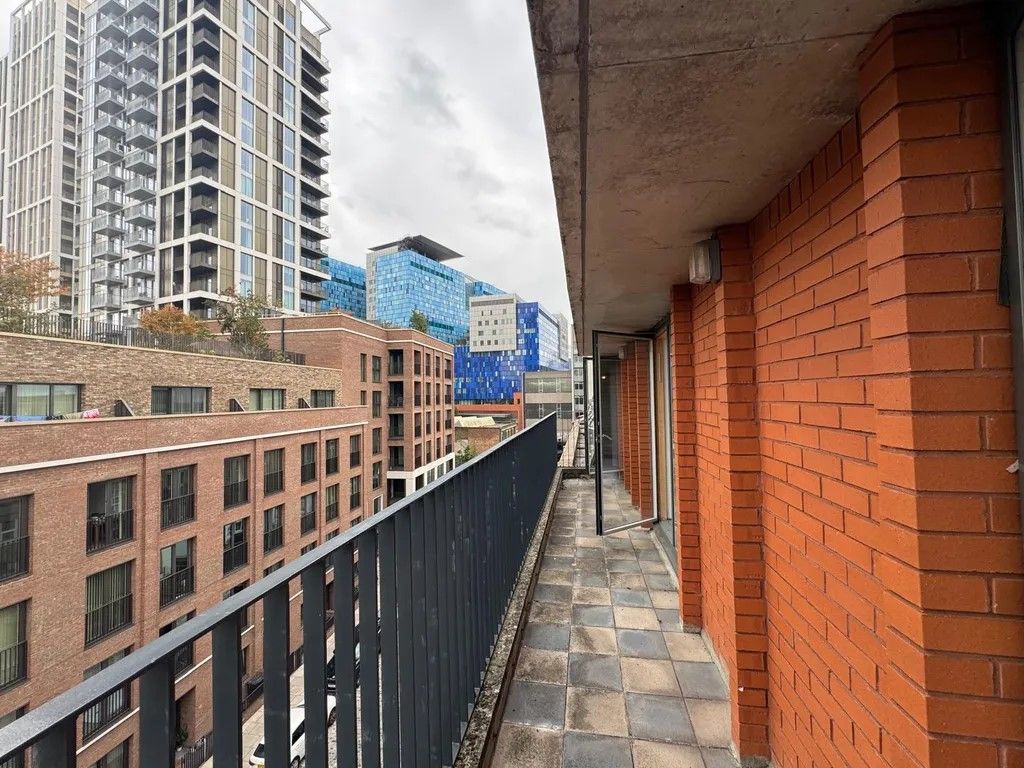 Property photo 2 of 6