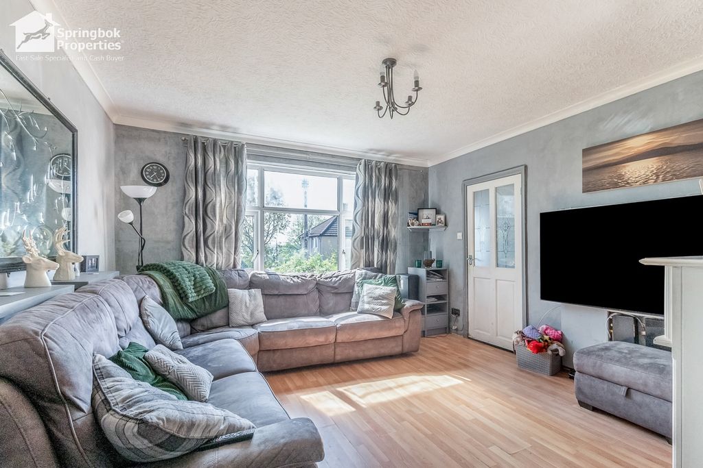 Property photo 2 of 17 Image 1