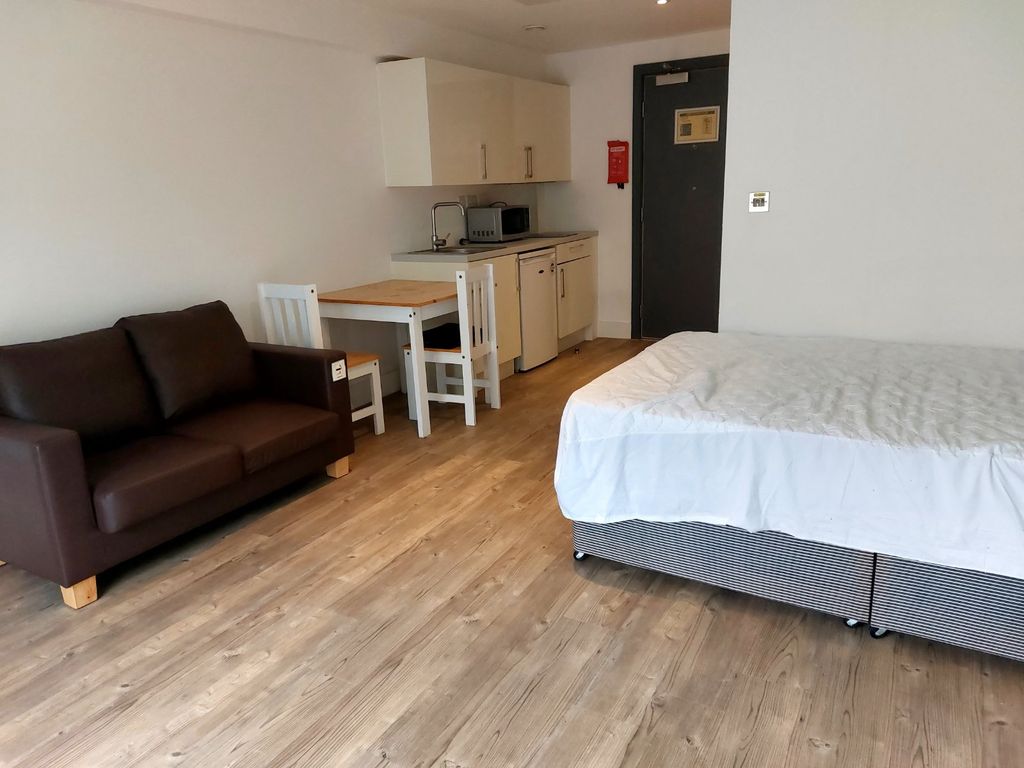 Property photo 2 of 11 Picture No. 06