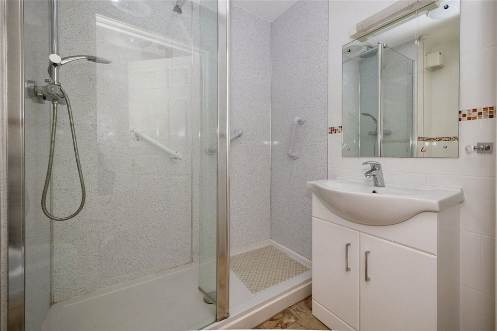 Property photo 3 of 10 Picture No. 13