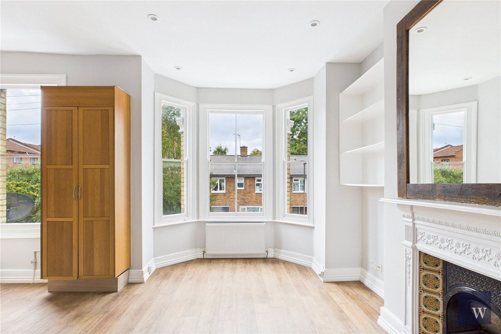 Property photo 3 of 12 Picture No. 09