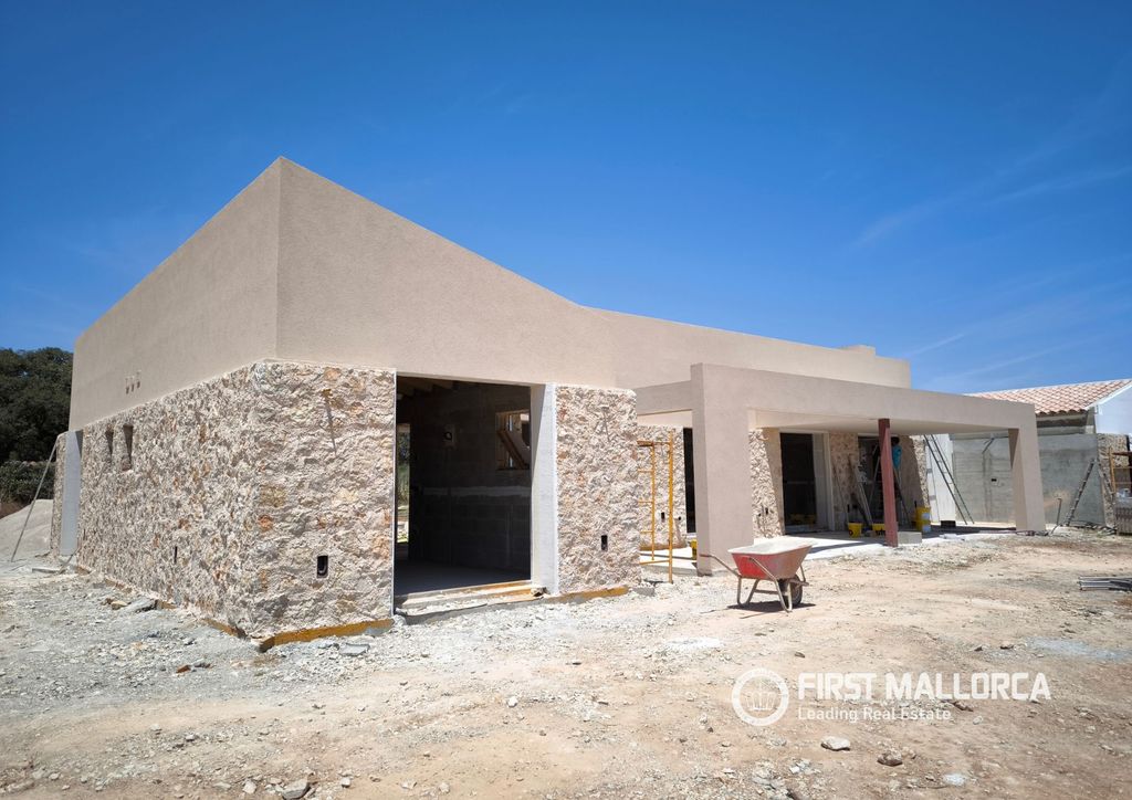 Property photo 2 of 16 2.Jpg