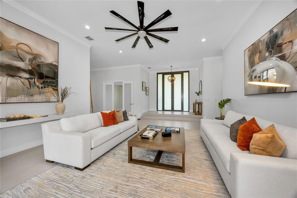 Property photo 2 of 30 <Alttext/>