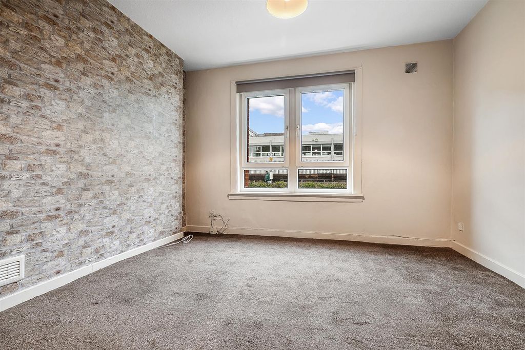 Property photo 3 of 14 Img_9273.Jpg
