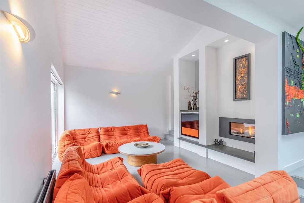 Additional image 16 of 5 bed detached house for saleBristol Road, Frenchay, Bristol BS16