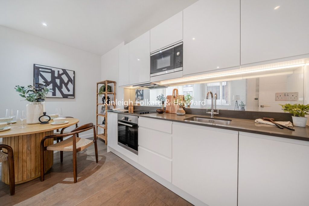 Property photo 3 of 22 Picture No. 10