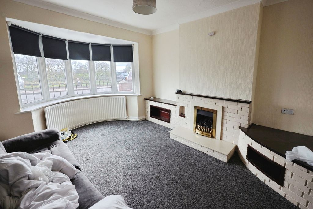 Property photo 2 of 9 Pbox-Img.Jpg