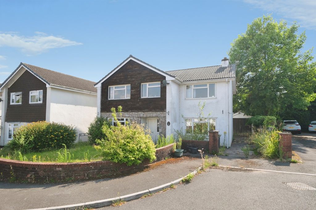 Property photo 1 of 16