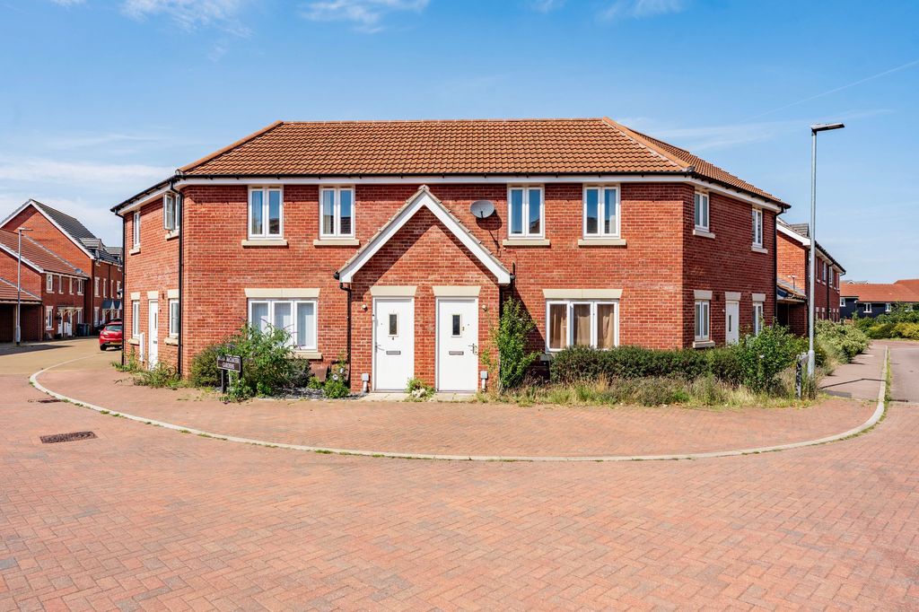 Property photo 1 of 10