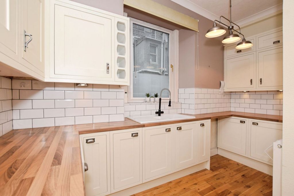 Additional image 11 of 3 bed maisonette for saleHigh Street, Perth PH1