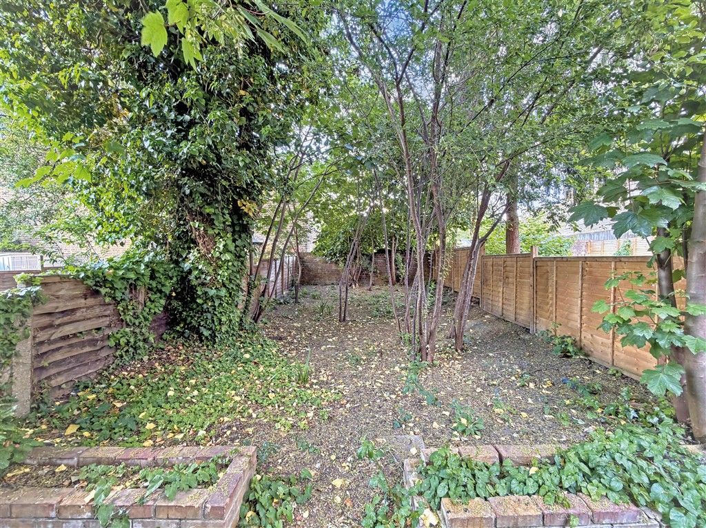 Property photo 2 of 5